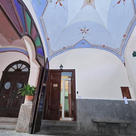 La Casa Dell'Archeologo Bed & Breakfast Ercolano Dış mekan fotoğraf